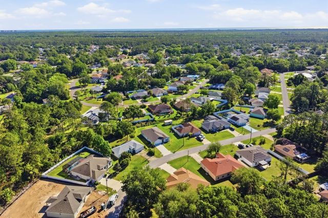 19 PINEAPPLE DRIVE, Palm Coast, FL 32164