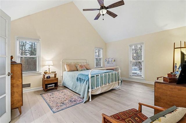 370 Kenilworth Circle, Stone Mountain, GA 30083