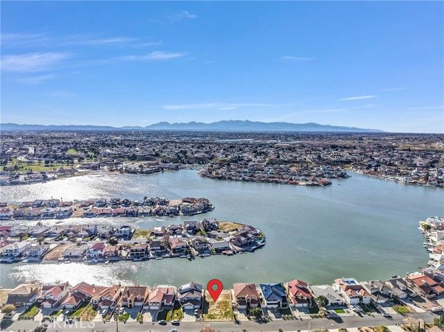 13608 Sea Gull Drive, Victorville, CA 92395