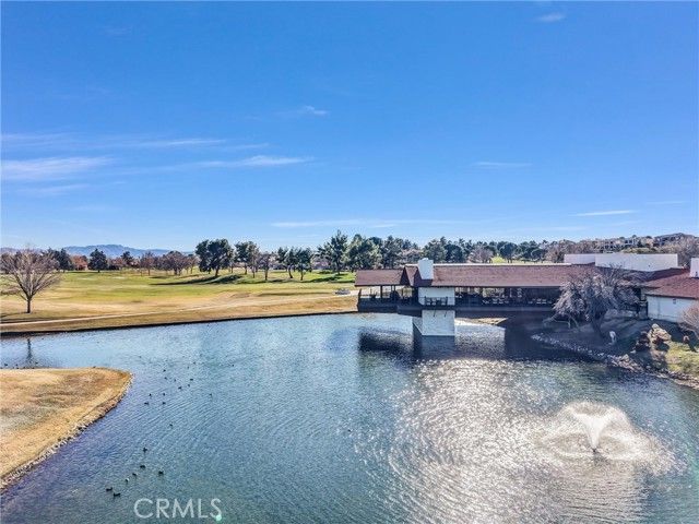 13608 Sea Gull Drive, Victorville, CA 92395