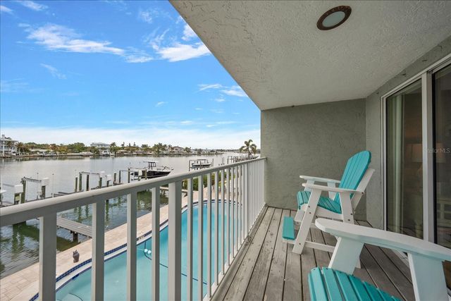 2515 BAY BOULEVARD B, Indian Rocks Beach, FL 33785