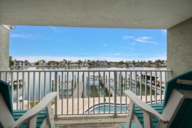 2515 BAY BOULEVARD B, Indian Rocks Beach, FL 33785