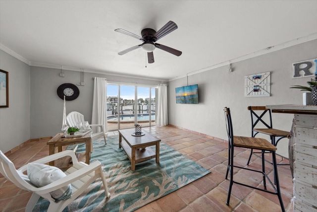 2515 BAY BOULEVARD B, Indian Rocks Beach, FL 33785
