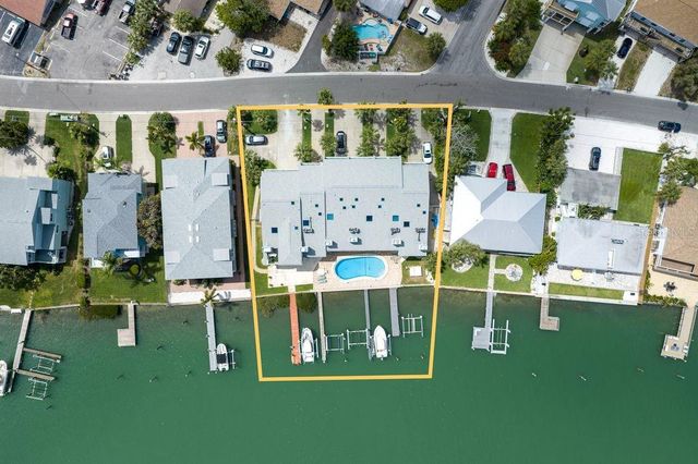 2515 BAY BOULEVARD B, Indian Rocks Beach, FL 33785