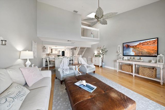 2515 BAY BOULEVARD B, Indian Rocks Beach, FL 33785