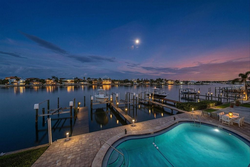 2515 BAY BOULEVARD B, Indian Rocks Beach, FL 33785