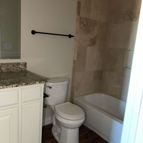 409 E Maple Row, Denison, TX 75021