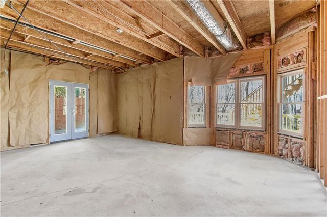 5228 Yellowtail NW Lane, Kennesaw, GA 30152