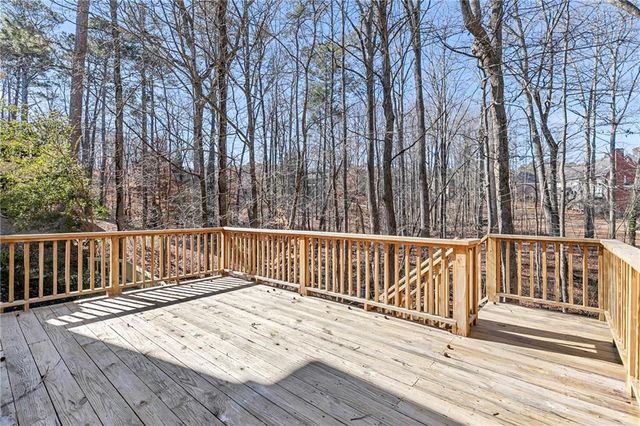 5228 Yellowtail NW Lane, Kennesaw, GA 30152