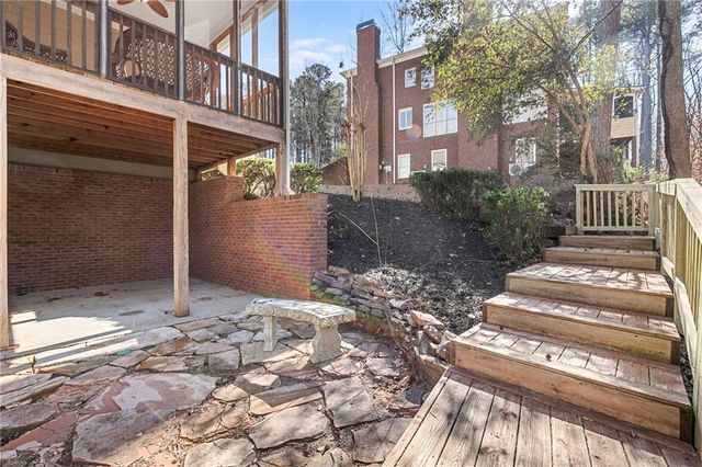 5228 Yellowtail NW Lane, Kennesaw, GA 30152