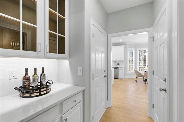 5228 Yellowtail NW Lane, Kennesaw, GA 30152