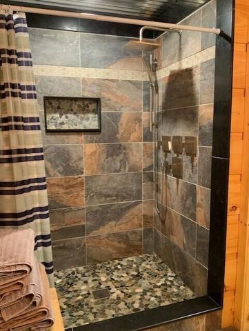 777 W Lincoln Avenue, White Cloud, MI 49349