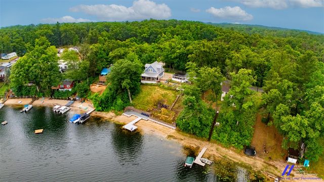 777 W Lincoln Avenue, White Cloud, MI 49349