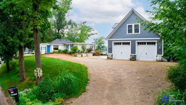 777 W Lincoln Avenue, White Cloud, MI 49349