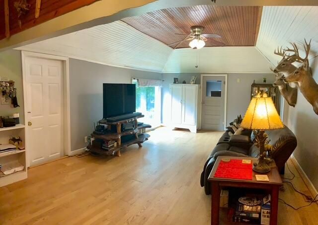 777 W Lincoln Avenue, White Cloud, MI 49349