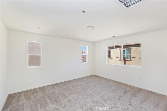 1996 Nathan Lane, San Jacinto, CA 92582