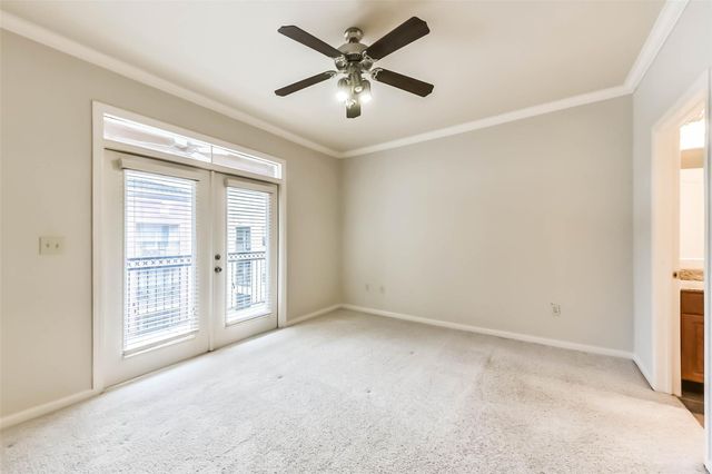 1711 Old Spanish Trail 426, Houston, TX 77054