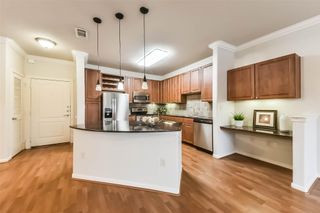 1711 Old Spanish Trail 426, Houston, TX 77054