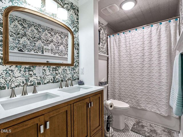 9721 Weathering Court, Zebulon, NC 27597