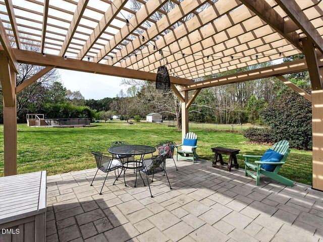 9721 Weathering Court, Zebulon, NC 27597