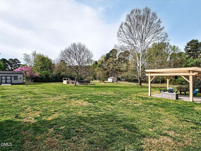9721 Weathering Court, Zebulon, NC 27597