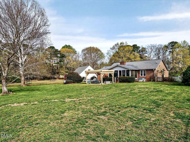 9721 Weathering Court, Zebulon, NC 27597