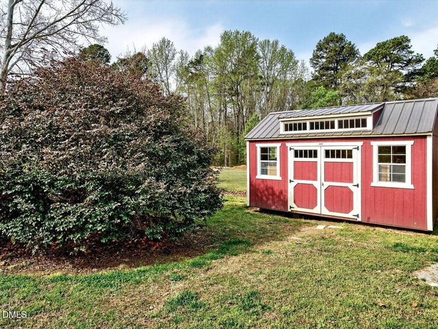 9721 Weathering Court, Zebulon, NC 27597