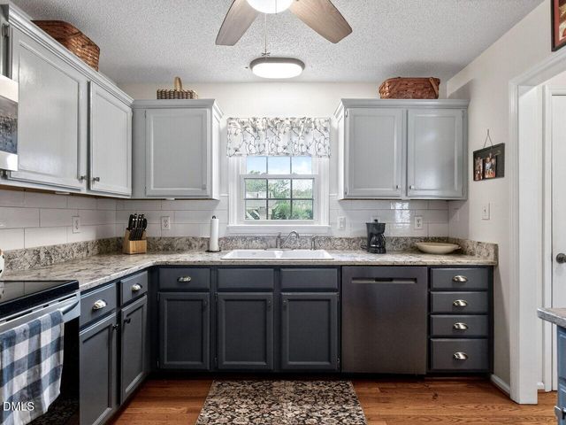 9721 Weathering Court, Zebulon, NC 27597