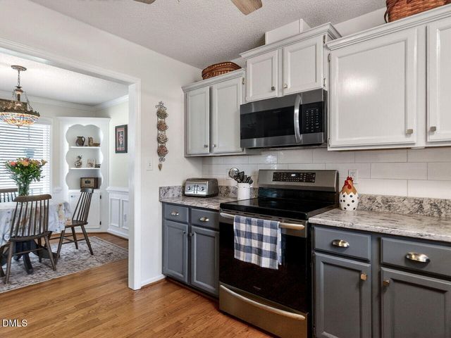 9721 Weathering Court, Zebulon, NC 27597
