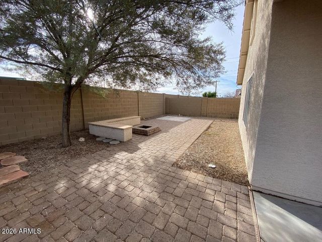 11425 W PINEHOLLOW Drive, Surprise, AZ 85378