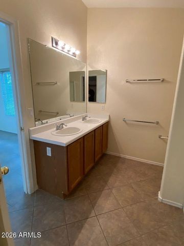 11425 W PINEHOLLOW Drive, Surprise, AZ 85378