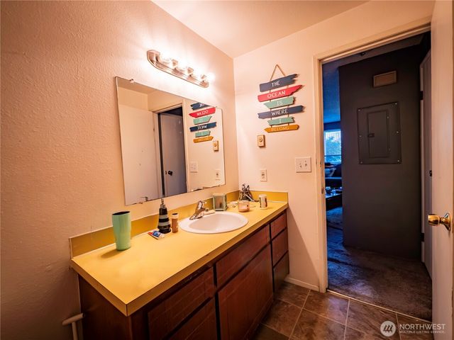 414 ONTARIO Street, Hoquiam, WA 98550