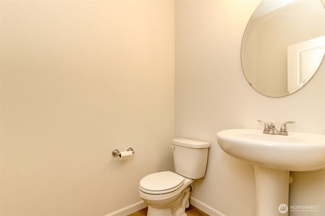 7058 Quinn Ct SE, Tumwater, WA 98501