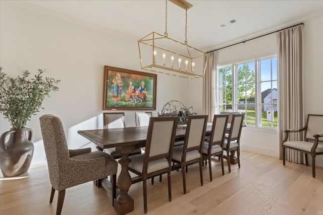 14007 Rw Court, Woodway, TX 76712