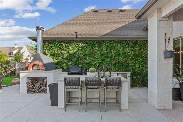 14007 Rw Court, Woodway, TX 76712