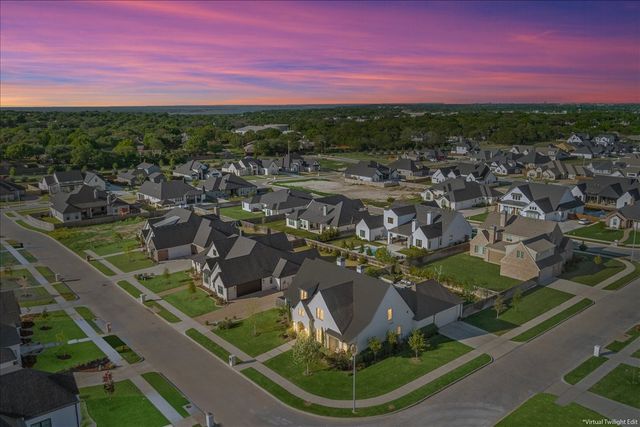 14007 Rw Court, Woodway, TX 76712