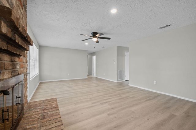 14243 Bella Drive, Cypress, TX 77429