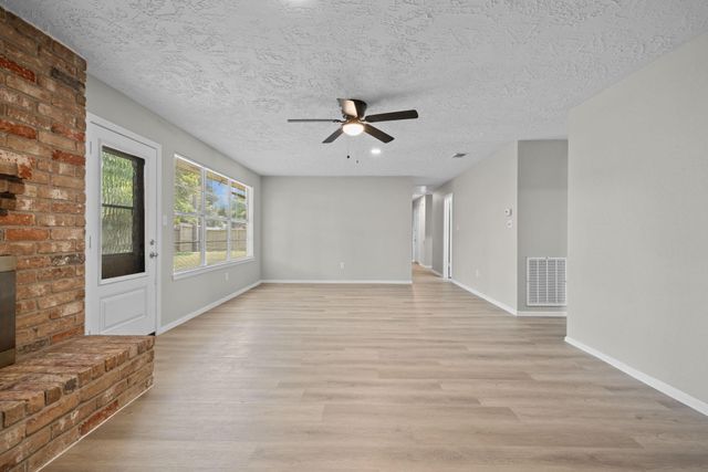 14243 Bella Drive, Cypress, TX 77429