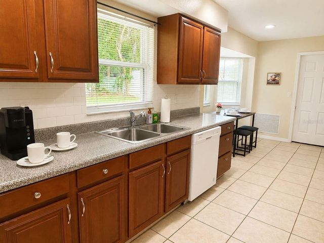 6401 NW 66TH AVENUE, Ocala, FL 34482