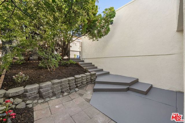 4812 Seldner Avenue, Los Angeles, CA 90032