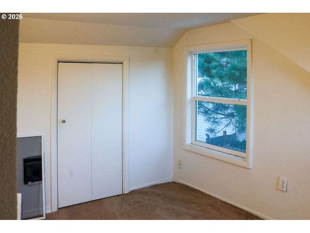 40 Se 133RD Ave B, Portland, OR 97233