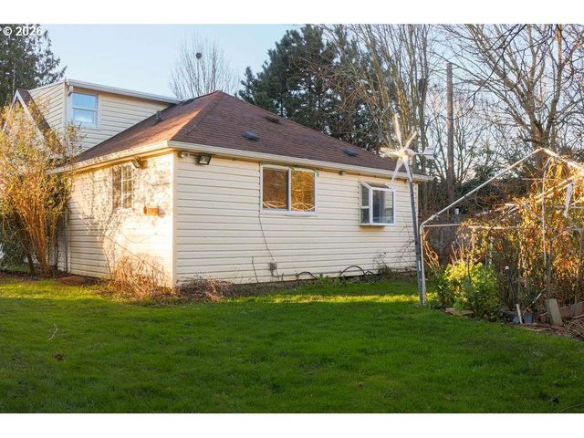 40 Se 133RD Ave B, Portland, OR 97233