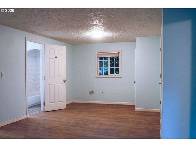 40 Se 133RD Ave B, Portland, OR 97233