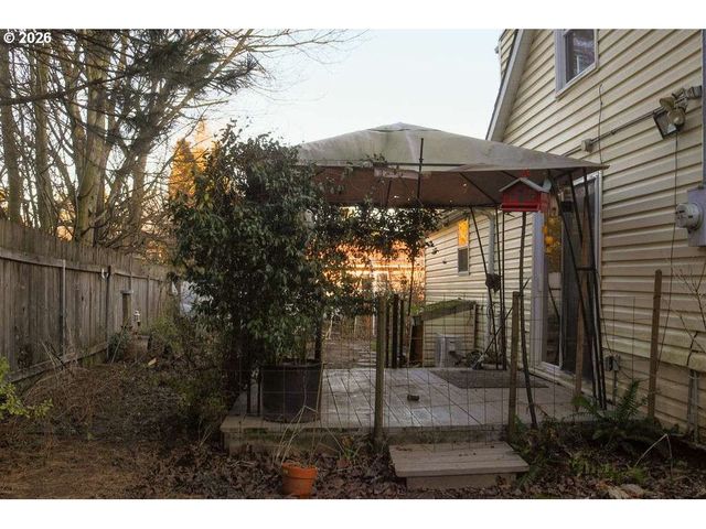 40 Se 133RD Ave B, Portland, OR 97233