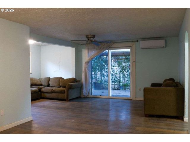 40 Se 133RD Ave B, Portland, OR 97233