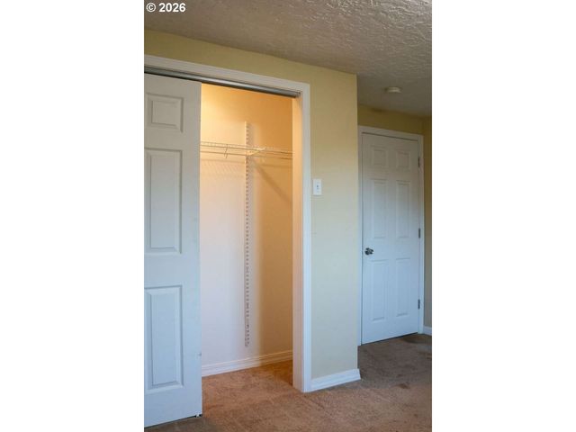 40 Se 133RD Ave B, Portland, OR 97233