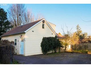 40 Se 133RD Ave B, Portland, OR 97233