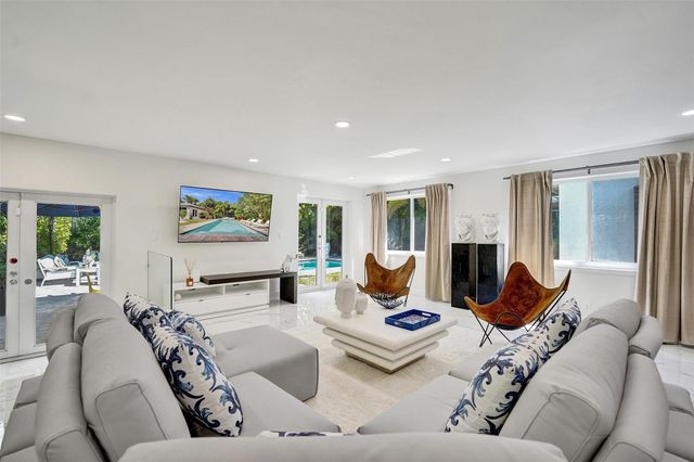 539 NE 25th Street, Wilton Manors, FL 33305