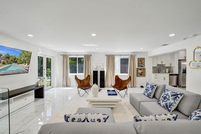 539 NE 25th Street, Wilton Manors, FL 33305