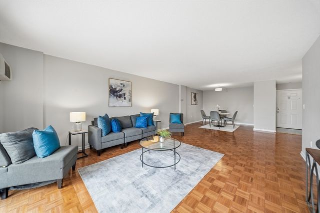 131 Coolidge Avenue 526, Watertown, MA 02472